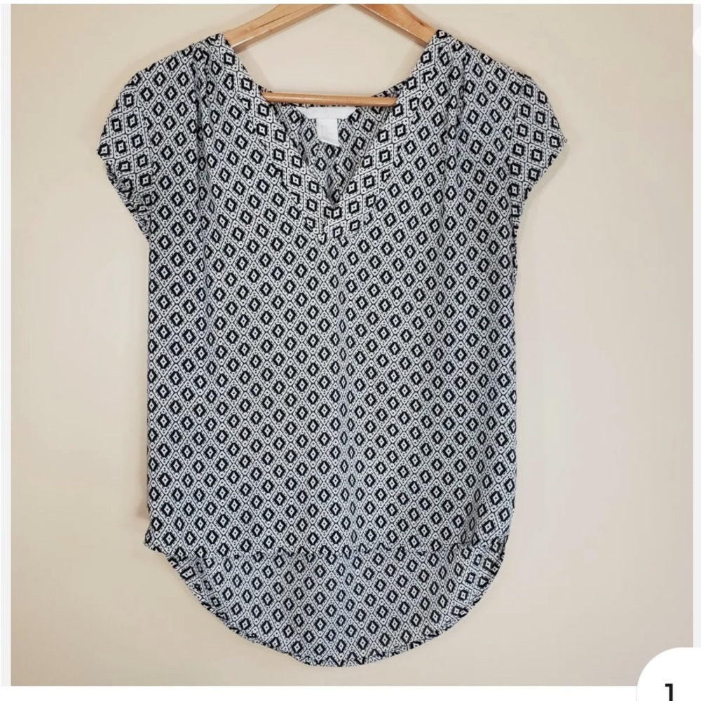 H&M Conscious Cap Sleeve Black and White Geometric Print Top Size 2